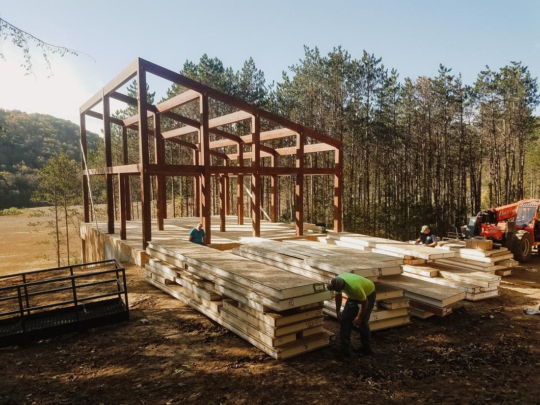 SIPS on Cabin Wood Structure
